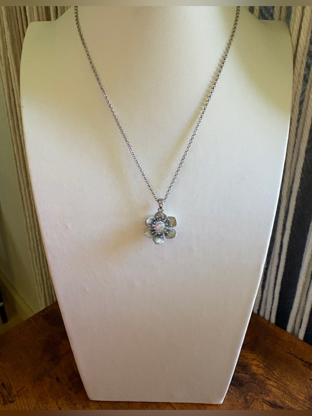 Eternal Bloom Necklace W/Swarovski Crystals Elements